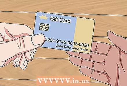monetų bazė su viza dovanų kortele)