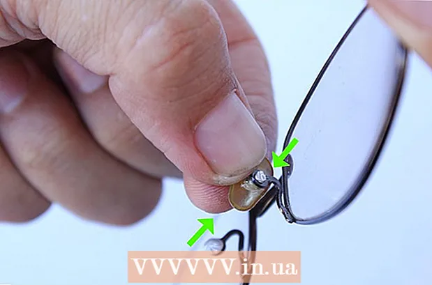 جایگزینی لنت های بینی روی عینک