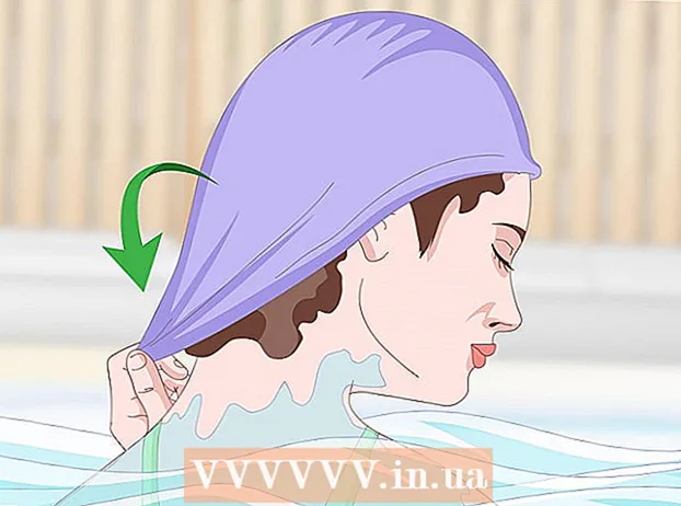 Traktuj suchą skórę głowy