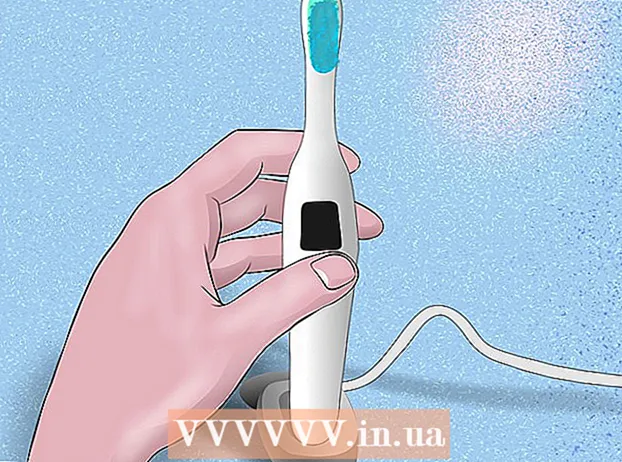 Paggamit ng isang electric toothbrush