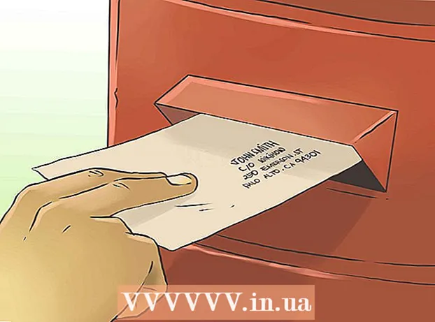 Endereçar um envelope com o endereço de outra pessoa