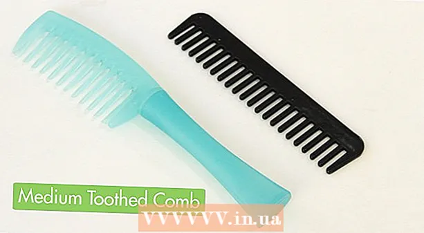Redreçar els cabells sense planxa plana ni productes químics
