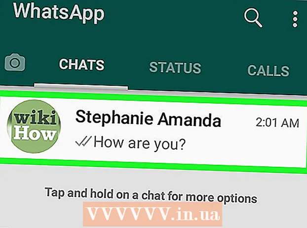 Recupereu missatges antics de WhatsApp