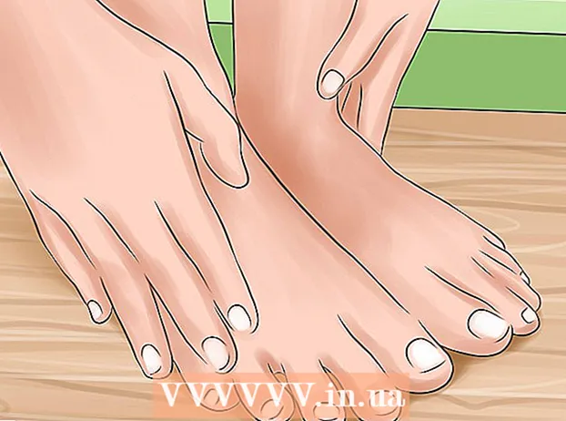 Assegurar els peus aspres i secs