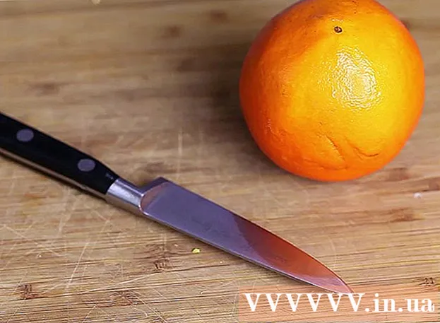 Πώς να ξεφλουδίσετε ένα πορτοκάλι