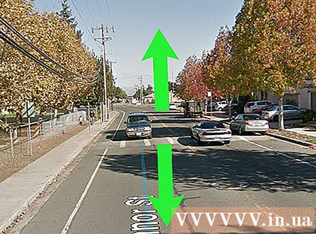 Conas Street View a chasadh air i Google Maps ar Android