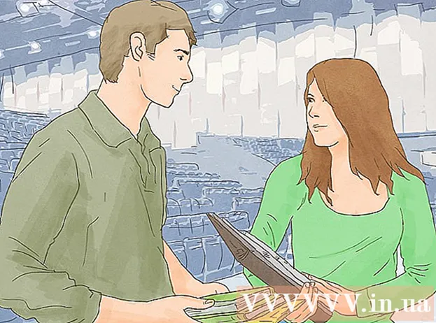 Как да започнете да разговаряте с приятелката си