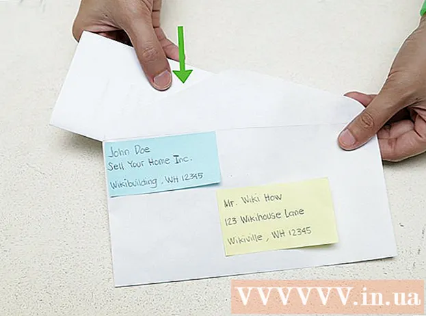 Как сложить почту и положить в конверт