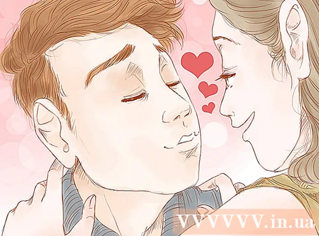 Начини за страстно целуване