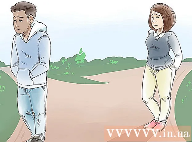 Hogyan lehet megbirkózni, ha a barátnődet figyelmen kívül hagyják