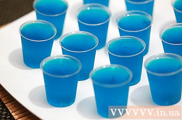 Hvordan lage Blue Hawaii Cocktail Smaker