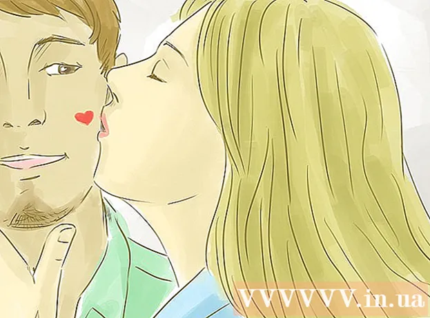 Comment savoir si votre petite amie aime quelqu'un d'autre