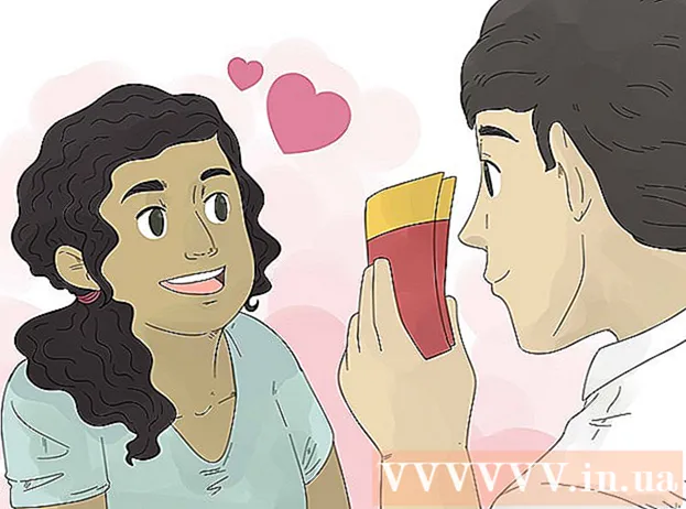 Πώς να δείξετε αγάπη σε κάποιον