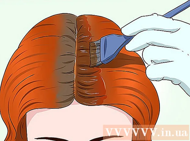 نحوه استفاده از پودر حنا بر روی مو