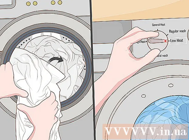 Как да премахнете бели дрехи