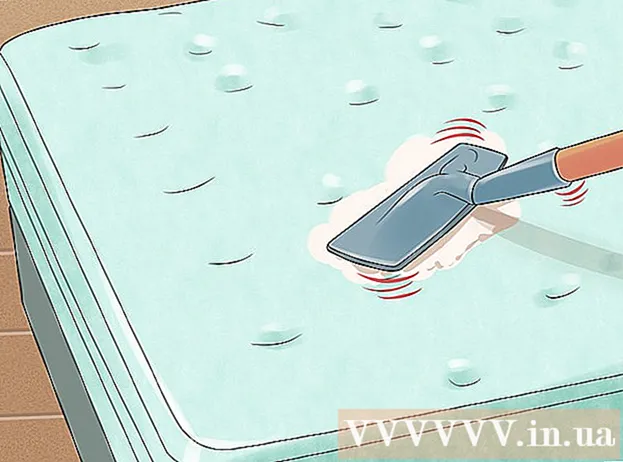 Как да премахнете петна от урина от матраци
