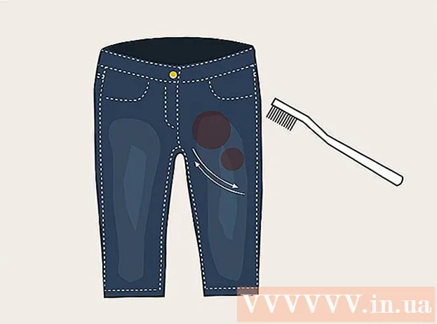 Kā noņemt traipus no džinsiem