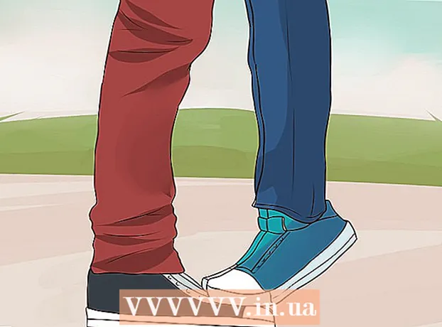 How to kiss someone much taller than you