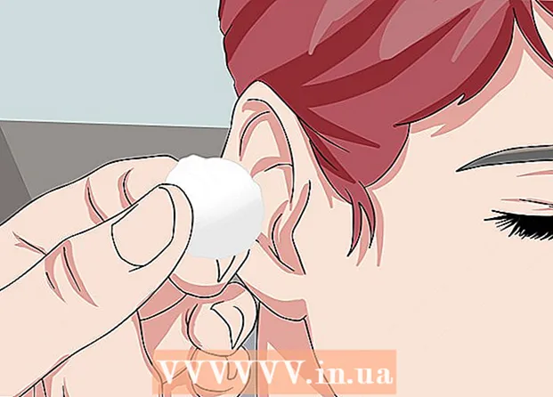 Sådan rengøres dine ører med brintoverilte