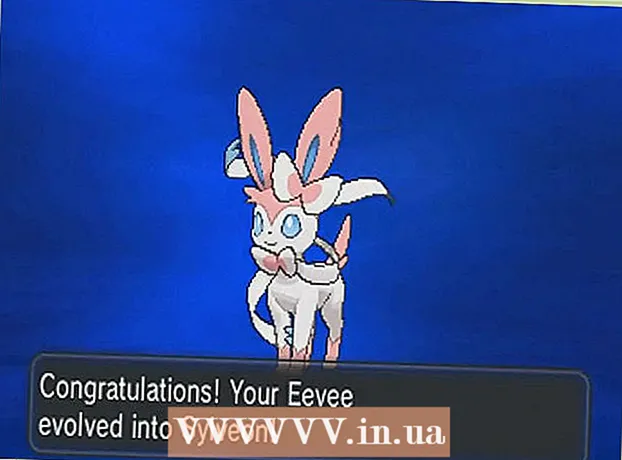 Paano Evolve Evie sa Pokémon