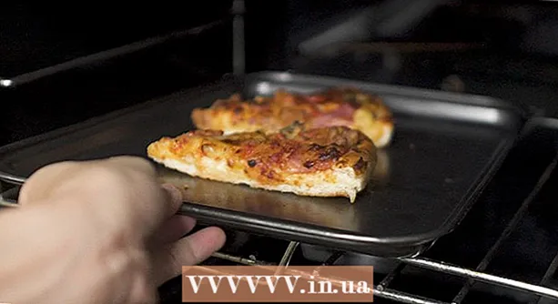 Hur man lagrar och värmer pizza