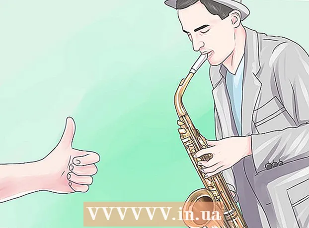 Kaip groti alto saksofonu