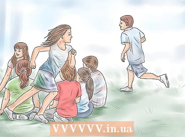How to play the game Duck, Duck, Goose