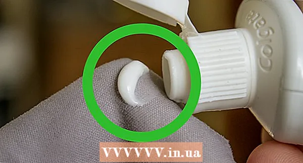 כיצד לתקן משטח דיסק משורטט עם משחת שיניים לבנה