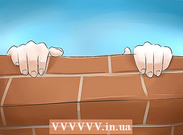 كيفية تسلق جدار من الطوب