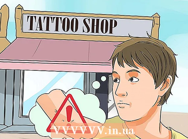 Kuinka löytää tatuoija