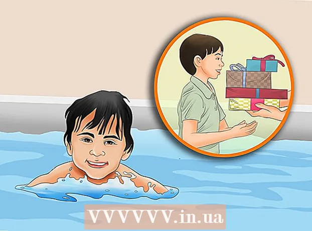 Hur man lär ett barn med autism att simma