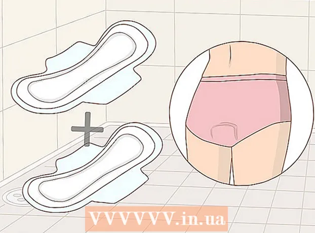 Hoe krijg je op school discreet een maandverband of tampon in het toilet?
