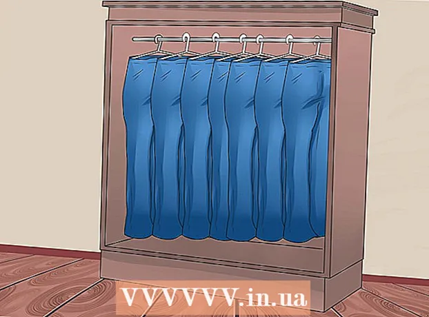 Hvordan bruke jeans med flare benbukser