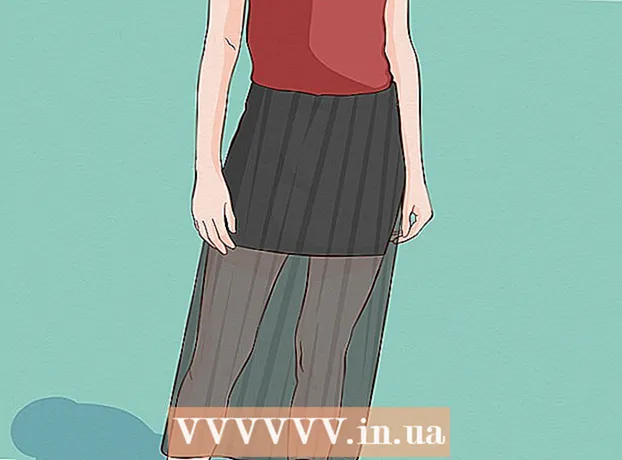 Πώς να φορέσετε μια μίνι φούστα
