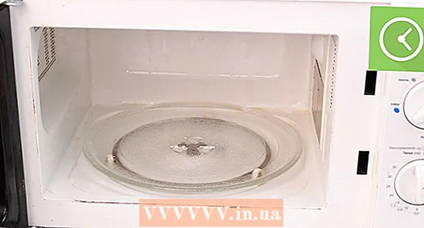 Jak czyścić kuchenkę mikrofalową