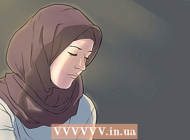 Kaip apsirengti kuklią musulmonę moterį
