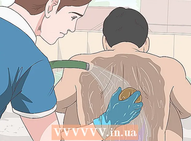 Како помоћи при тровању