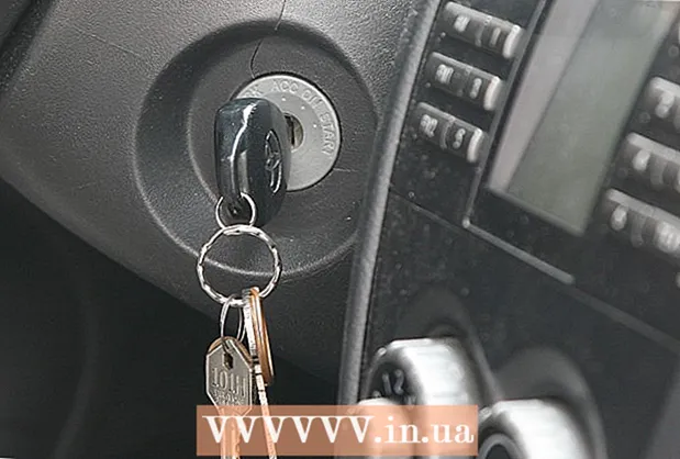 Cara membuka mobil yang tidak sengaja terkunci