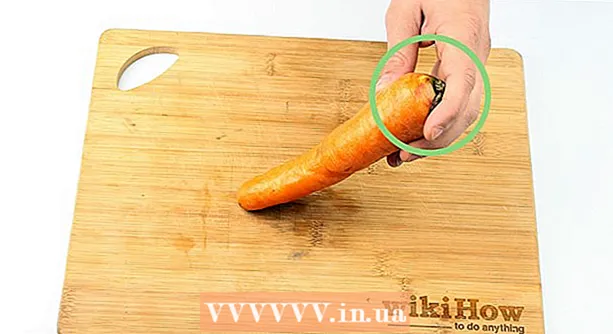 गाजर सोलणे कसे