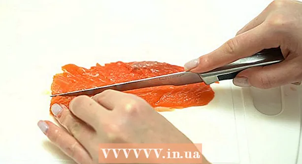Wie man Fisch für die Sushi-Zubereitung zubereitet