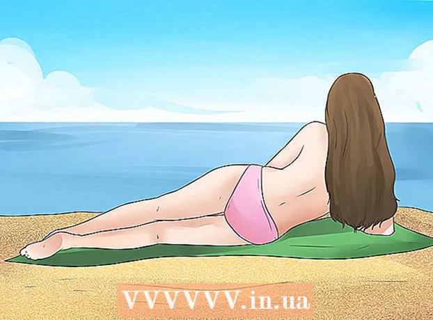 Come visitare un resort o una spiaggia per nudisti