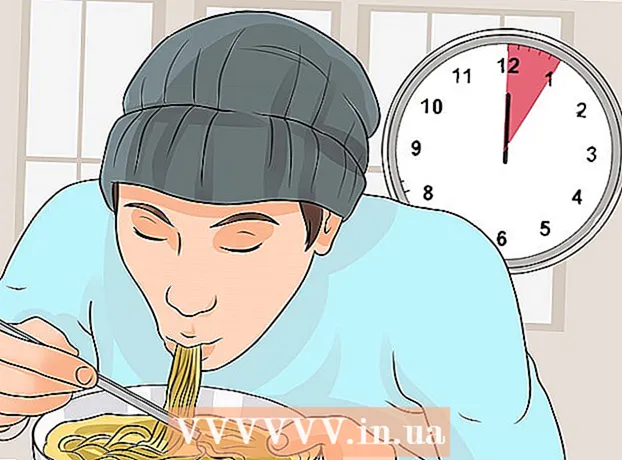 Cum să mâncați tăiței în mod corespunzător
