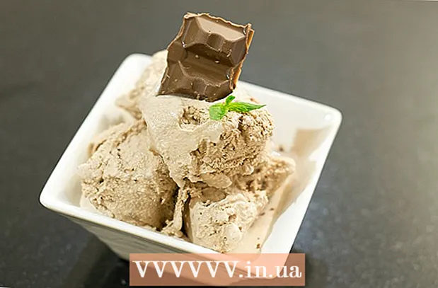 Cum se face înghețată de ciocolată