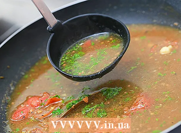 タミルのレシピに従ってラッサムスープを作る方法