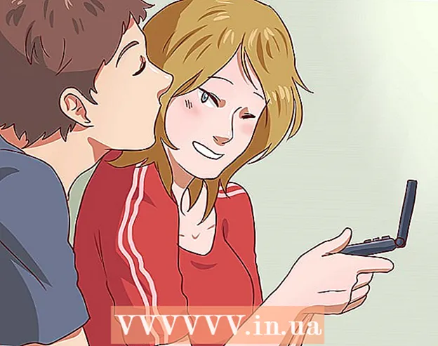 अपनी प्रेमिका को वीडियो गेम खेलने के लिए कैसे प्रशिक्षित करें