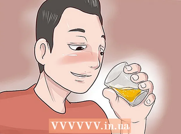 Kako prepoznati simptome zastrupitve z alkoholom