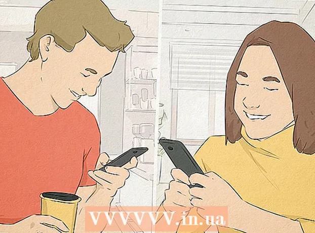 Как да общуваме романтично по телефона
