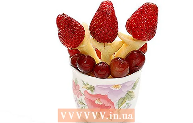 How to make a fruit bouquet