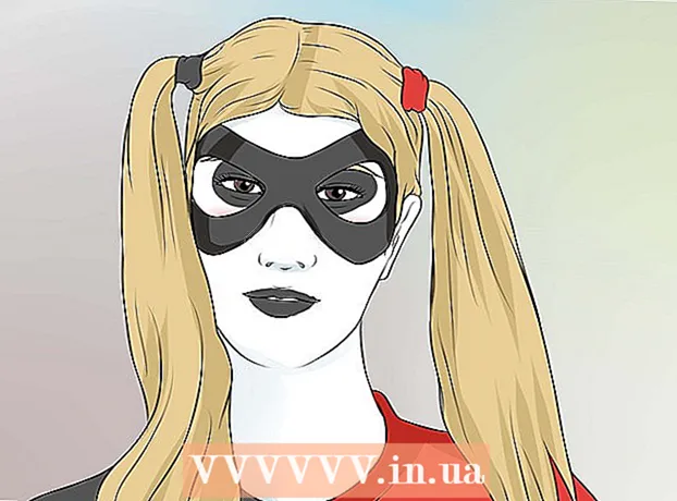 Wie man ein Harley Quinn Kostüm herstellt