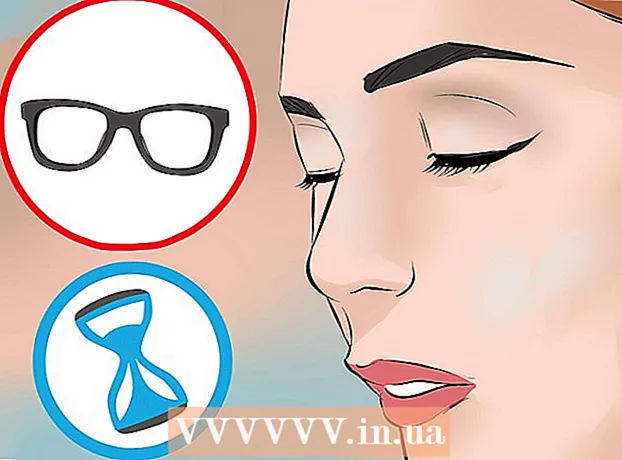 Hoe make-up te doen als je een bril draagt?